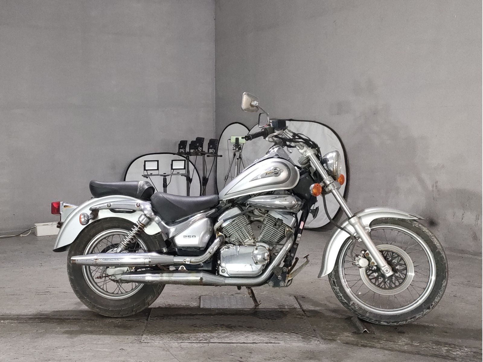 Suzuki INTRUDER 250
