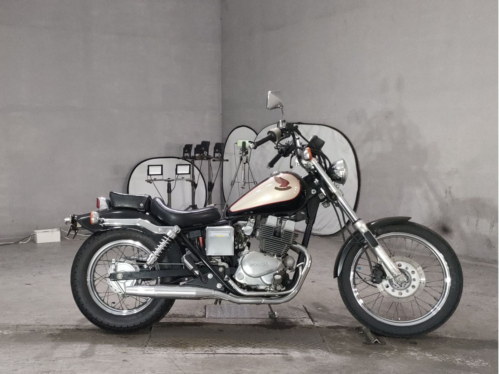 Honda REBL