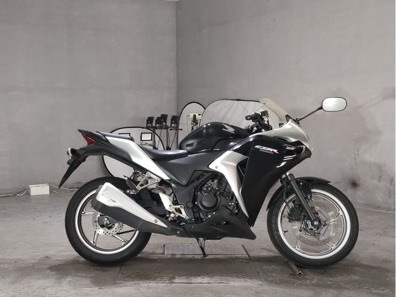 Honda CBR250R