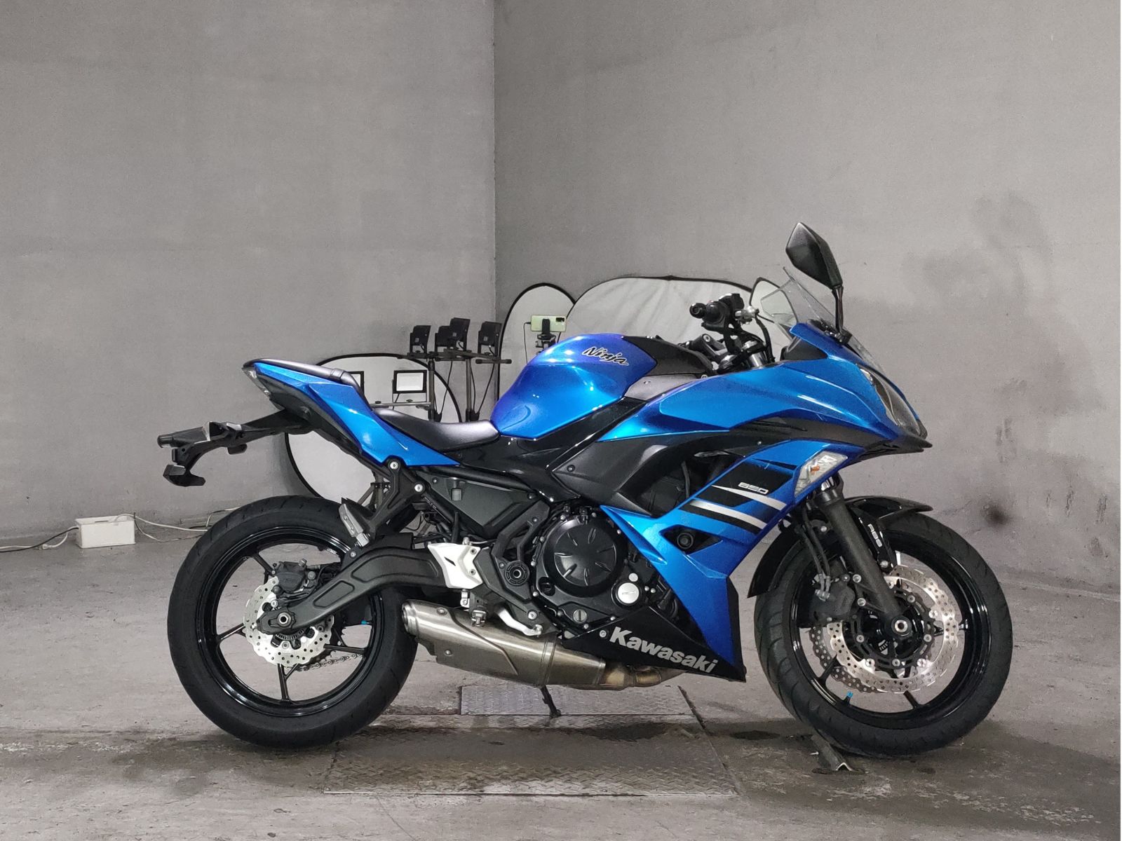 Kawasaki NINJA650