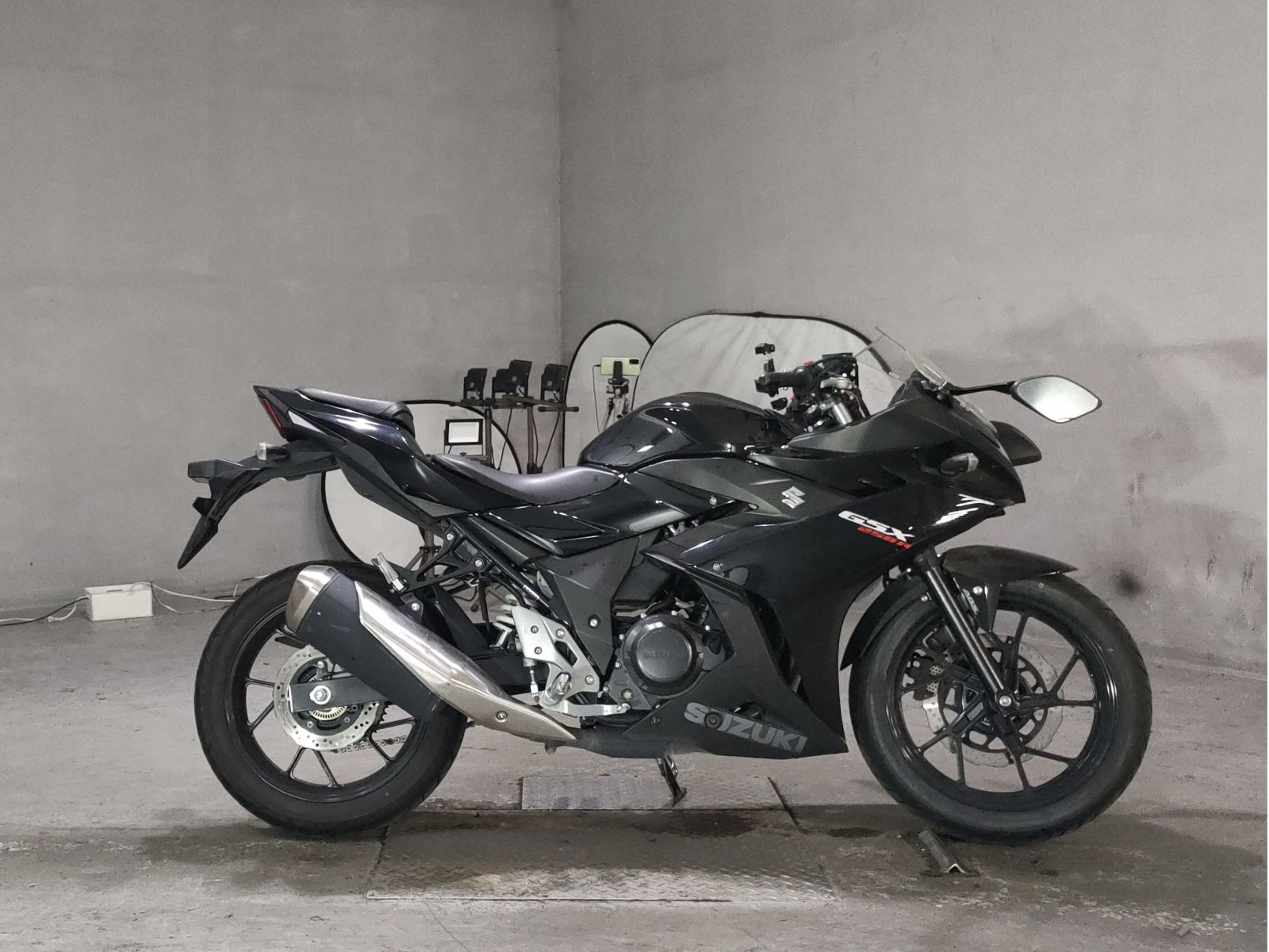 Suzuki GSX250R