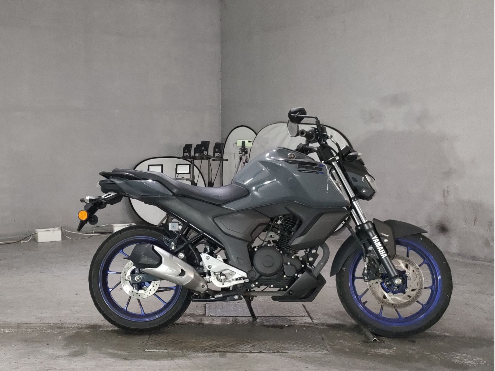 Yamaha FZ-S