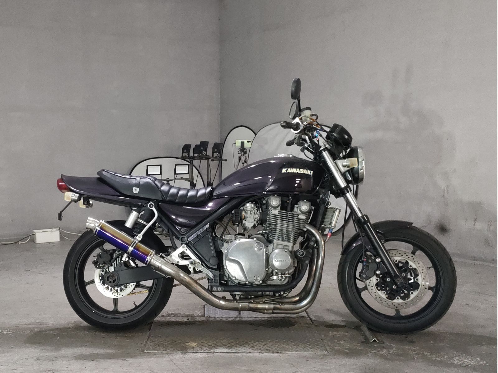 Kawasaki ZEPHYR1100