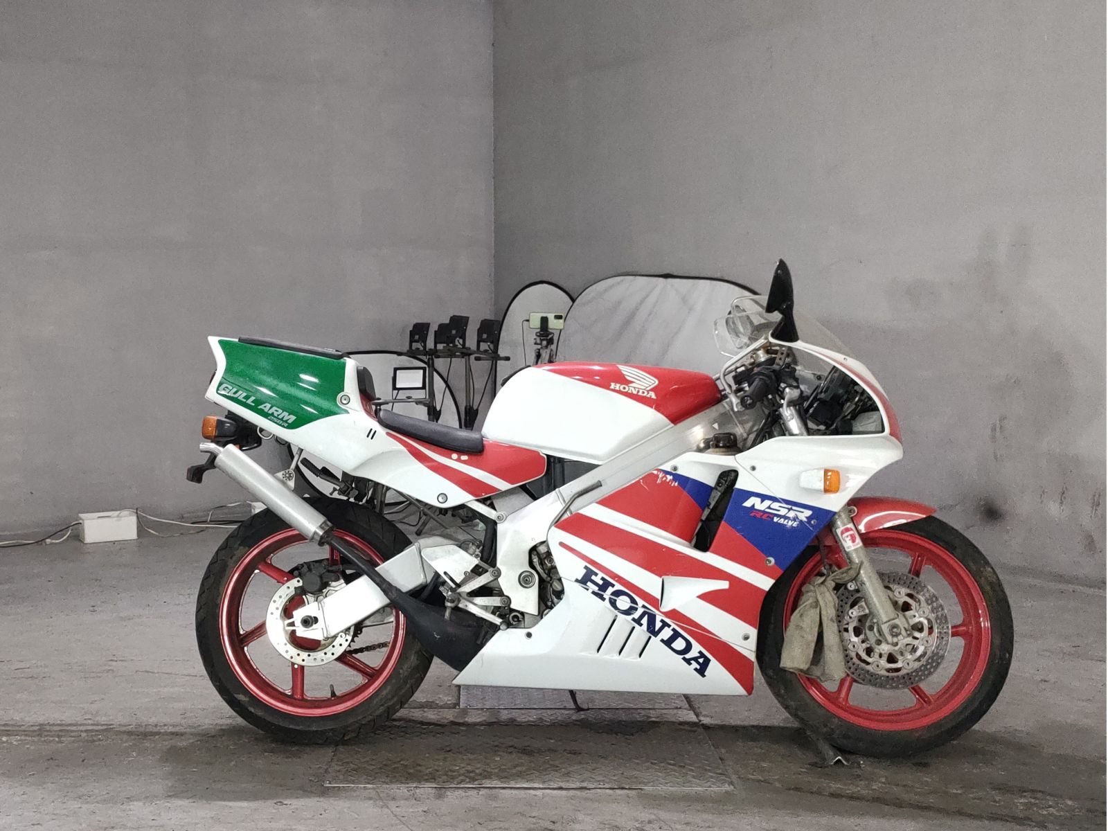 Honda NSR250R-1
