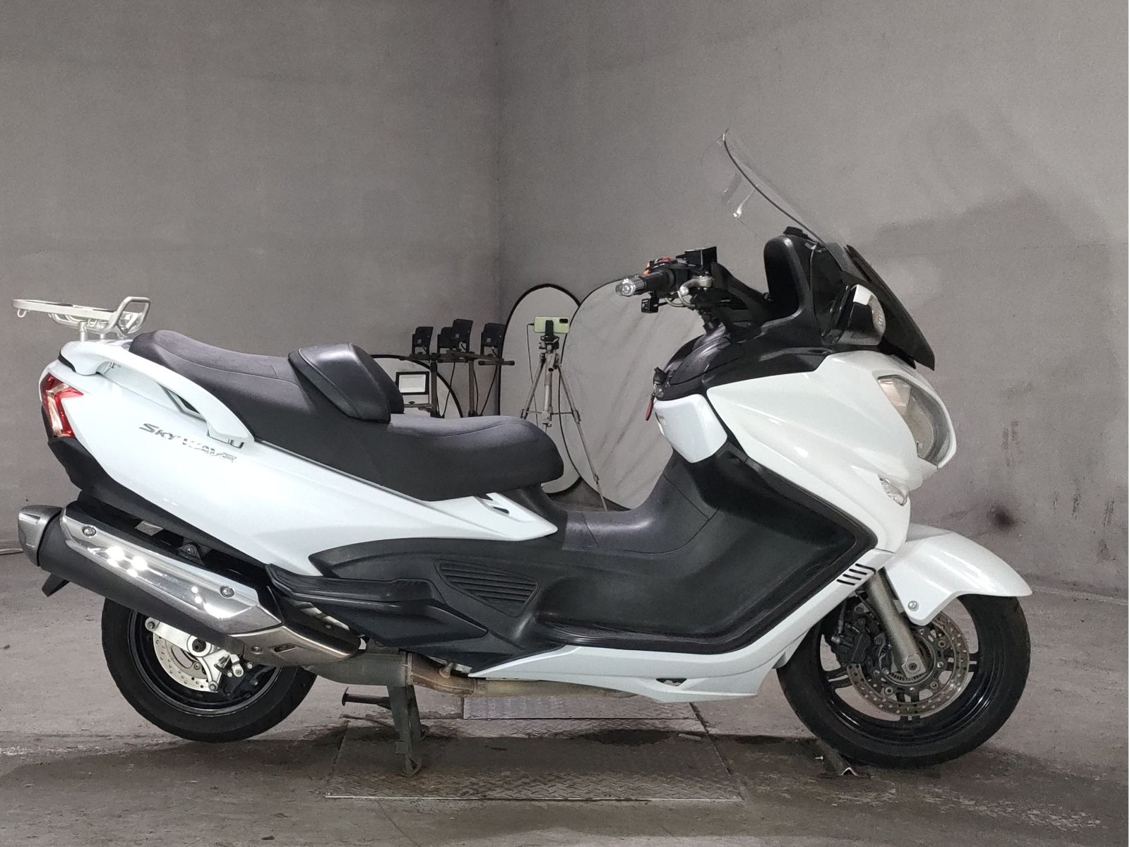 Suzuki SKYWAVE 650LX
