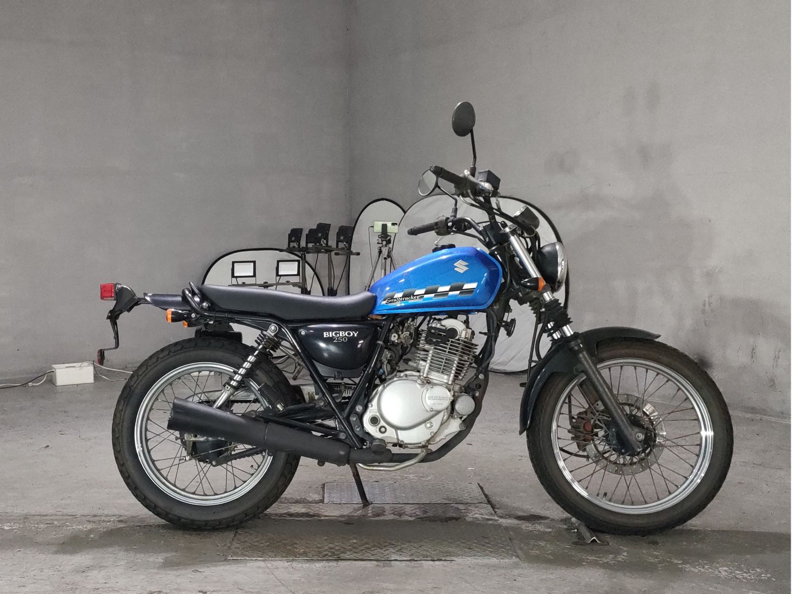 Suzuki GLASS TRACKER BIG BOY