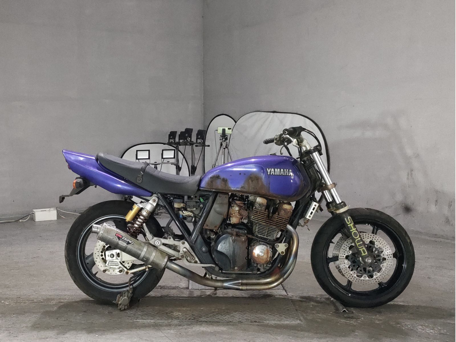 Yamaha XJR400