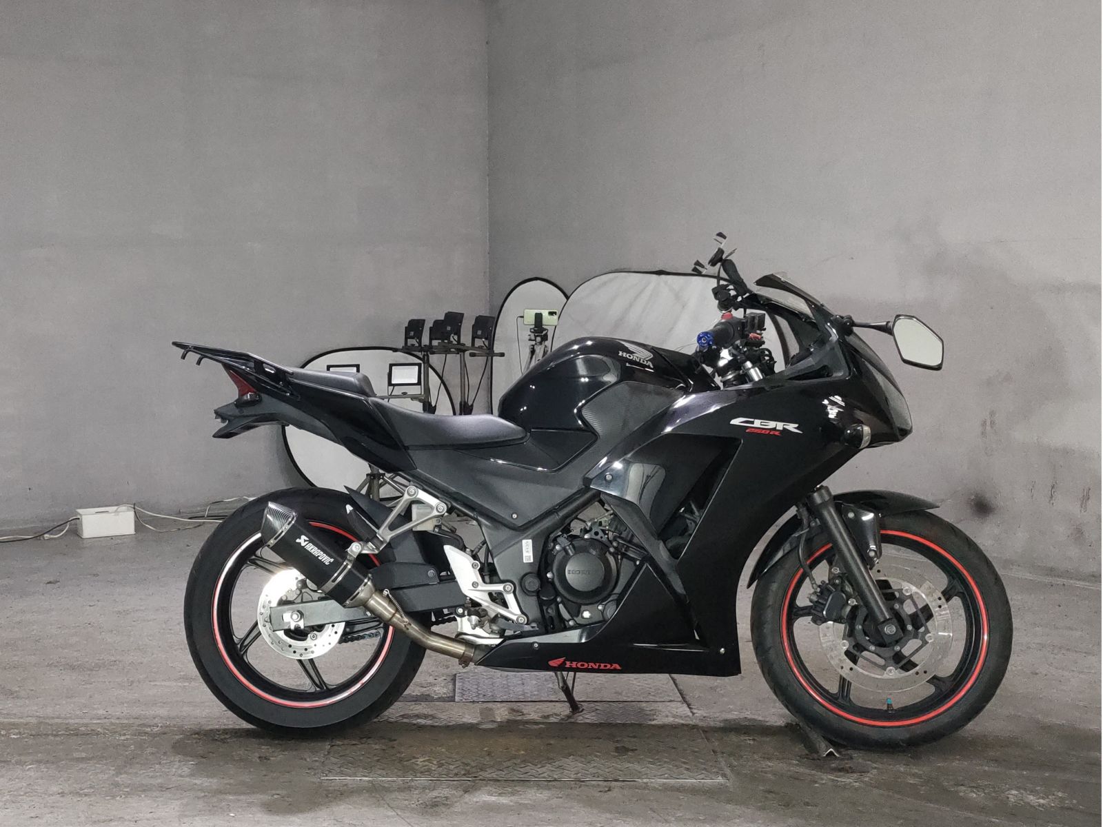 Honda CBR250R