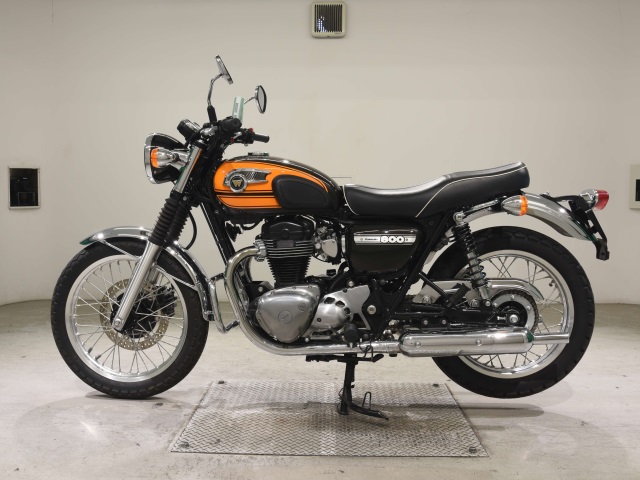 Kawasaki W800