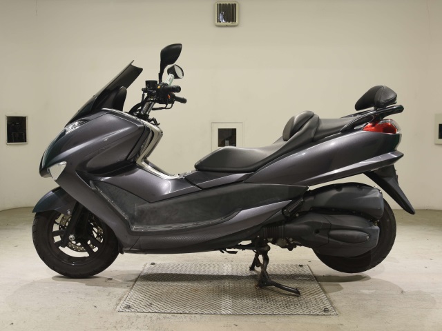 Yamaha MAJESTY 250-4
