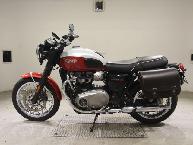 Triumph TRIUMPH BONNEVILLE T100