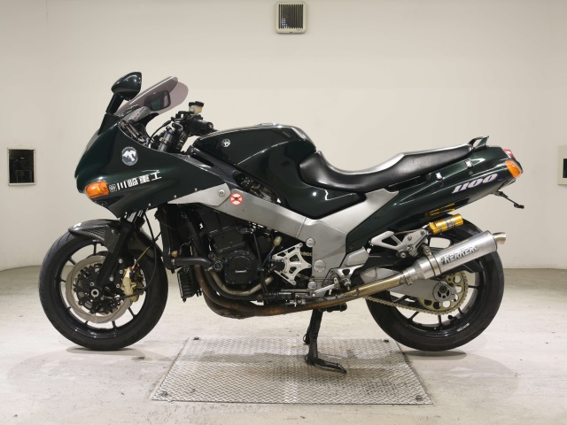Kawasaki ZZR1100
