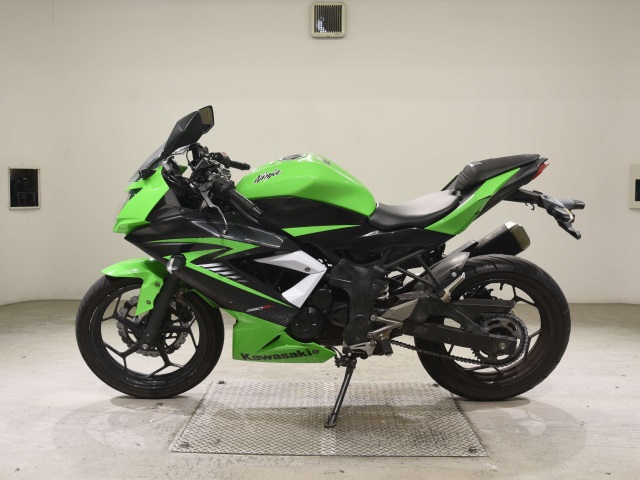 Kawasaki NINJA250SL