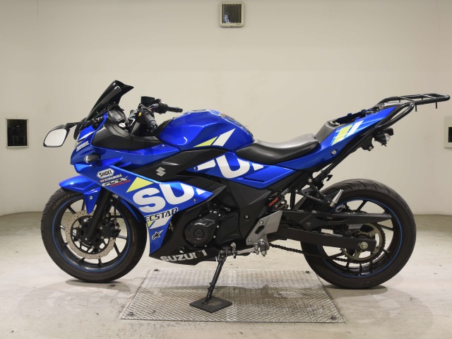 Suzuki GSX250R