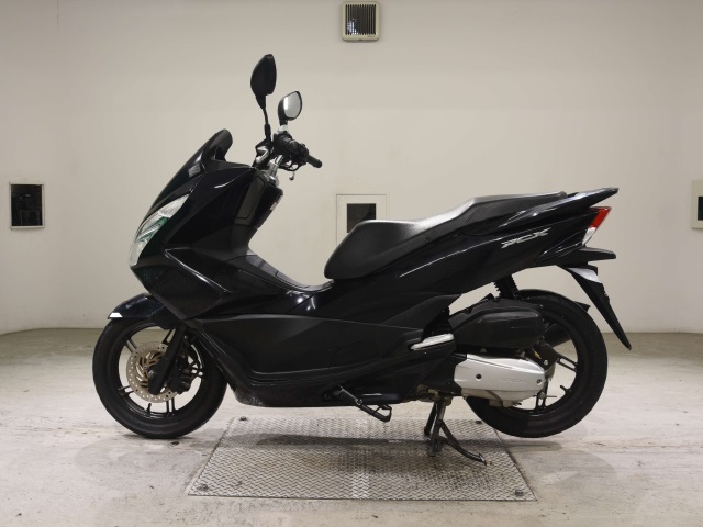 Honda PCX125-2