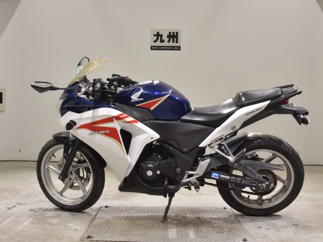 Honda CBR250R
