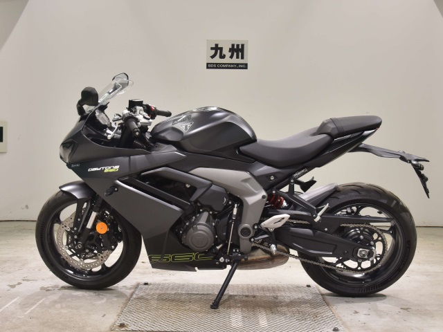 OTHER TRIUMPH DAYTONA 660