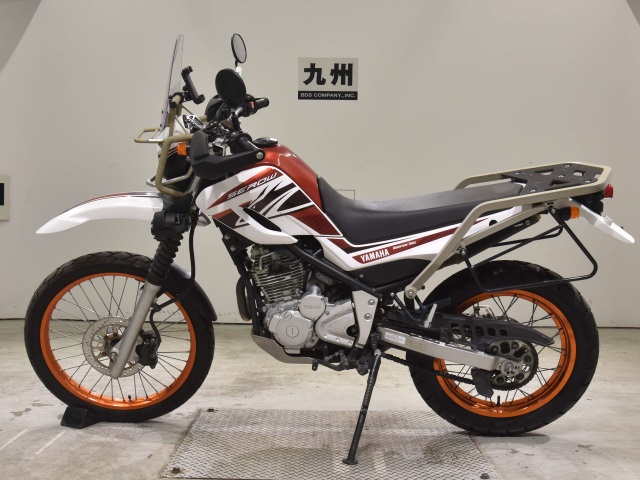 Yamaha SEROW 250-2