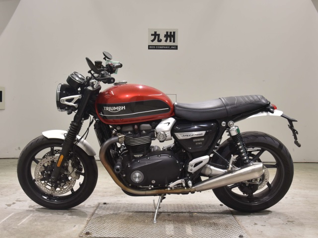 OTHER TRIUMPH SPEED TWIN