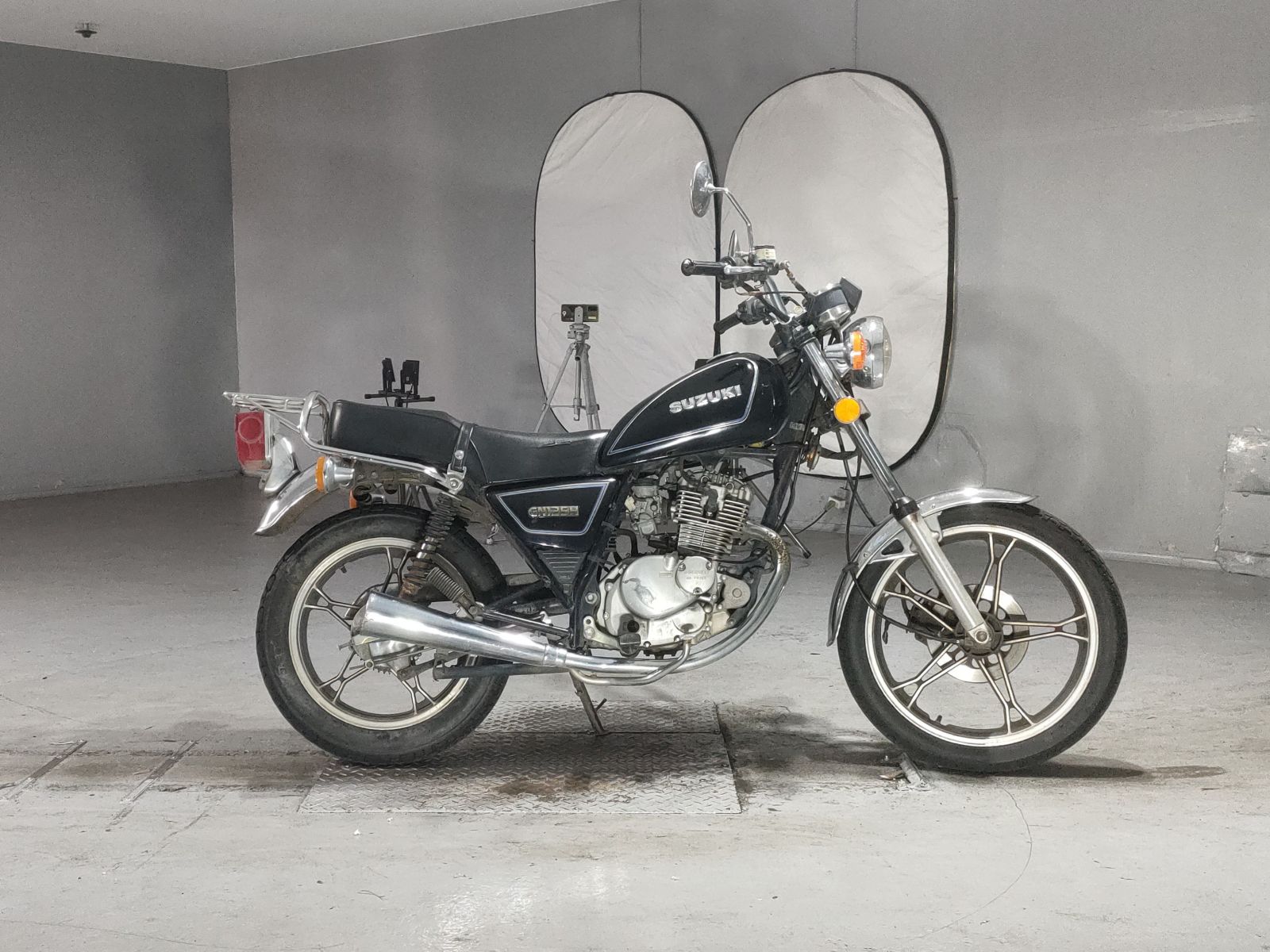 Suzuki GN125H