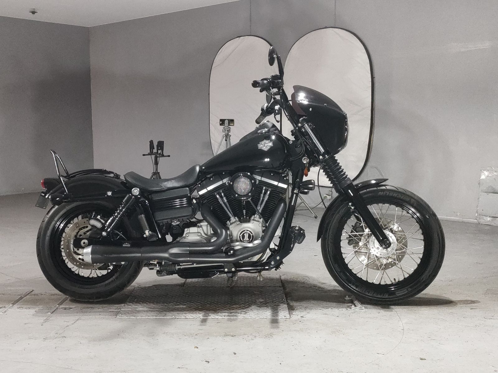 Harley-Davidson HARLEY FXDB1580