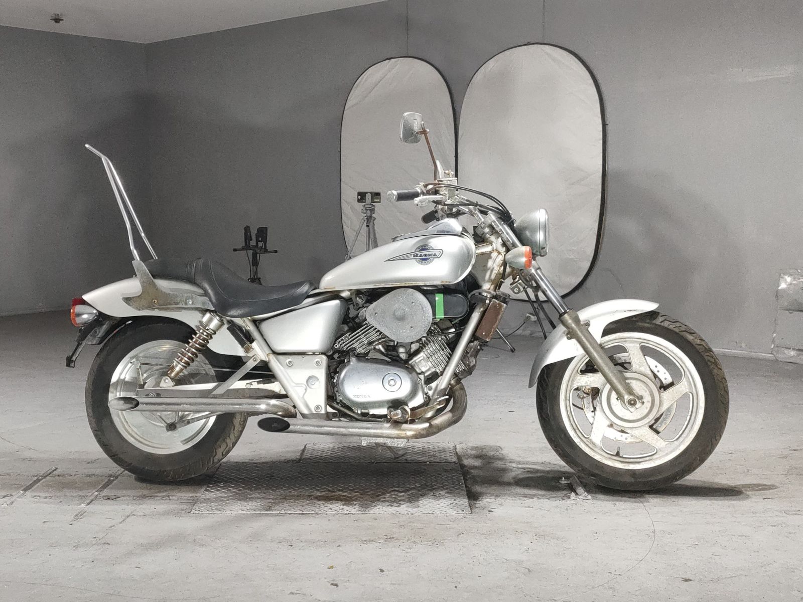 Honda MAGNA 250