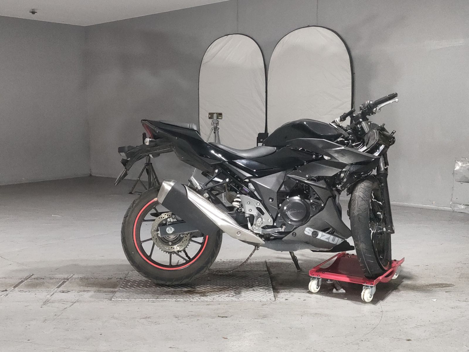 Suzuki GSX250R