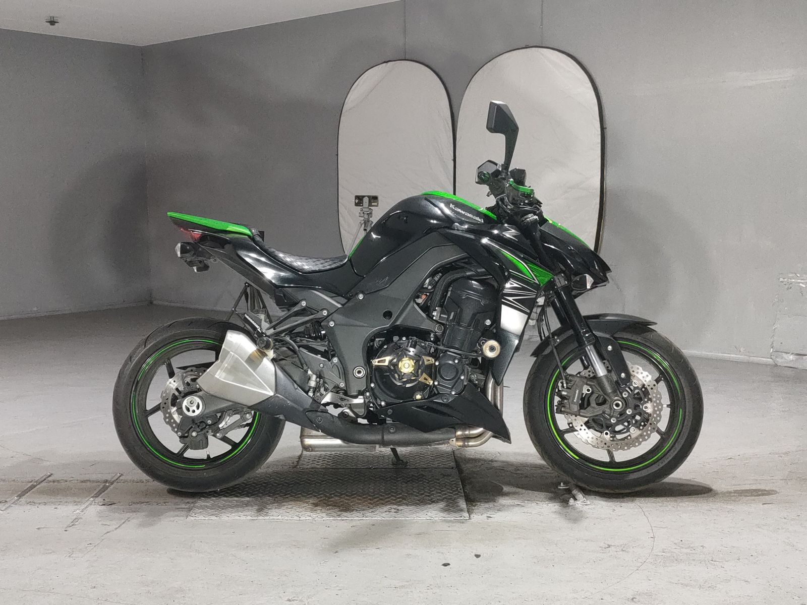 Kawasaki Z1000
