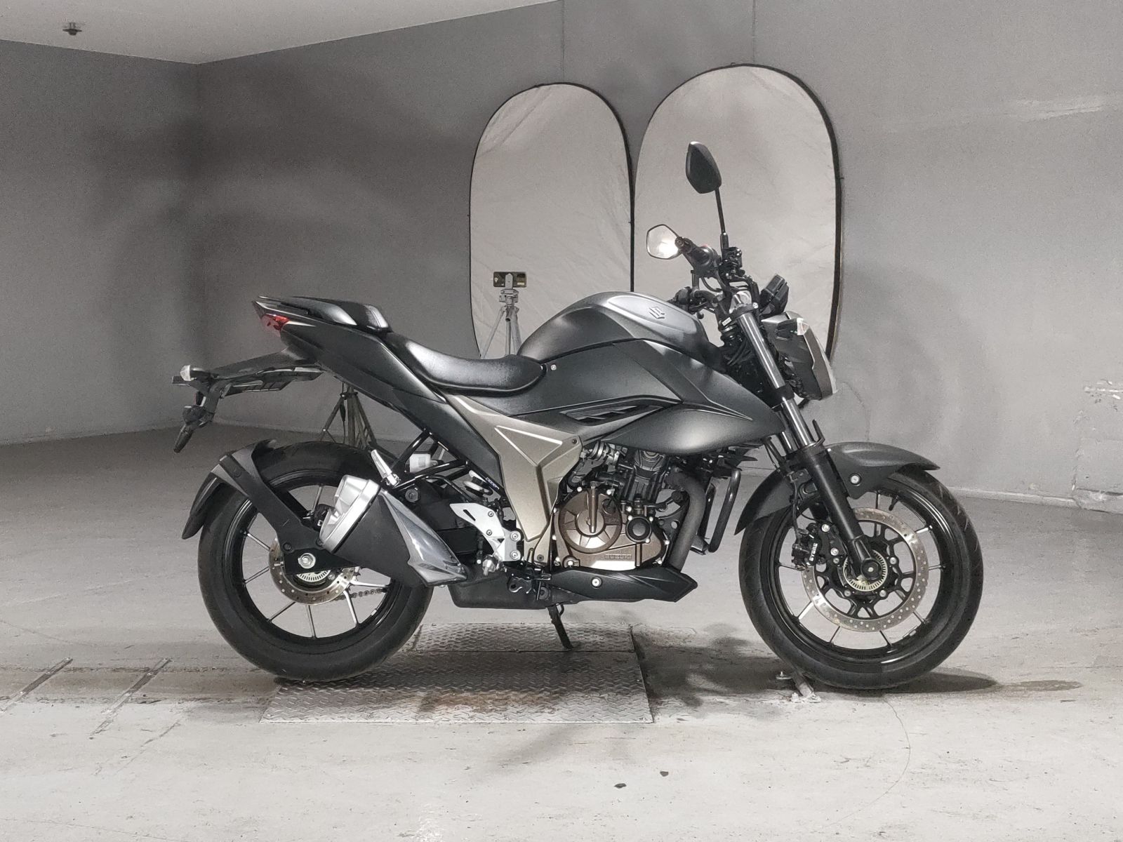OTHER JIKUSA-250
