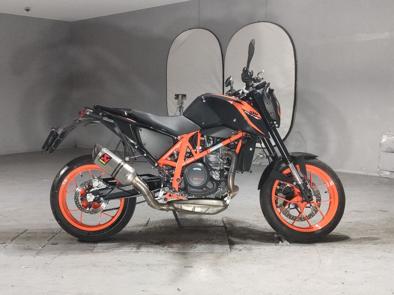 OTHER KTM 690 DUKE R