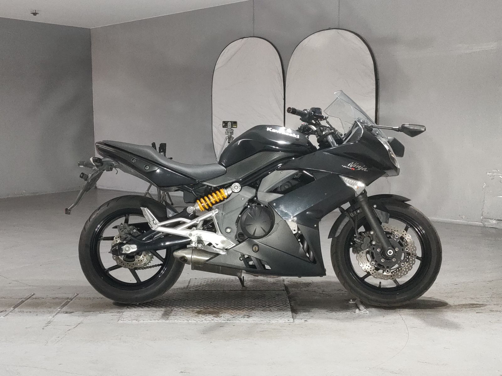 Kawasaki NINJA400R