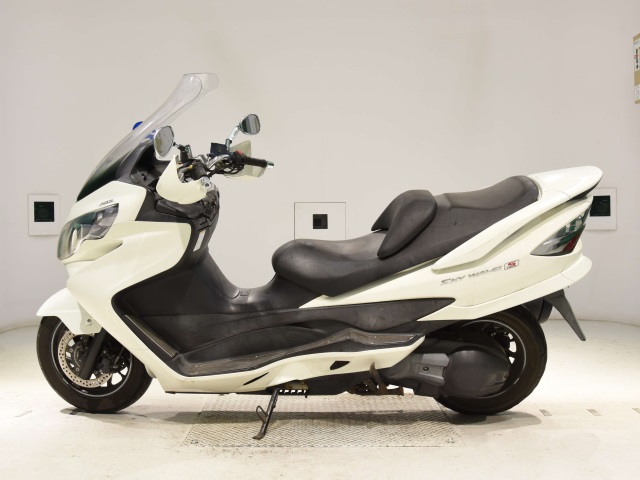 Suzuki SKYWAVE 400S-3