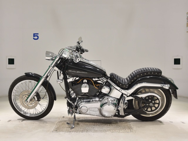 Harley-Davidson HARLEY FXSTD1580