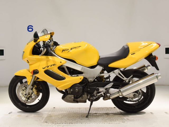 Honda VTR1000F