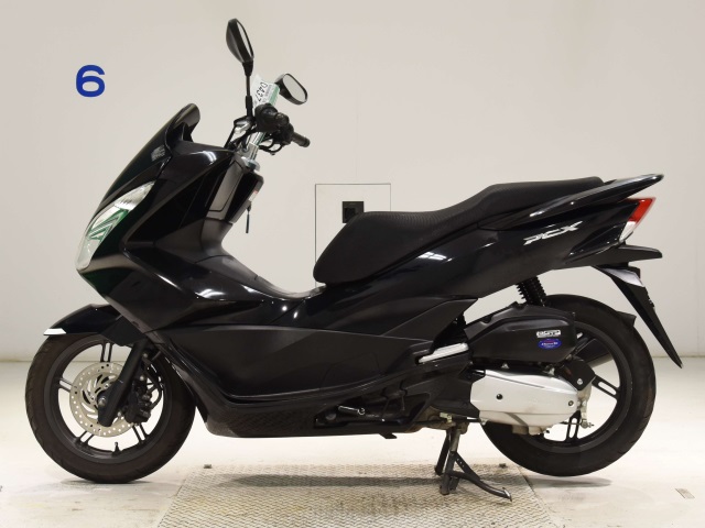 Honda PCX125-2