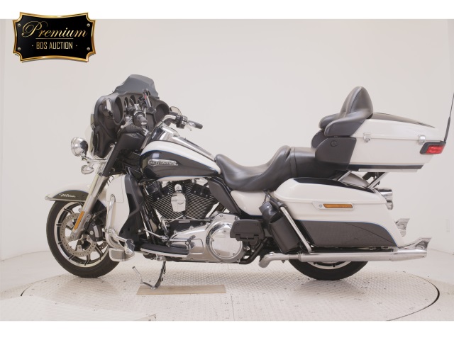 Harley-Davidson HARLEY FLHTCU1690