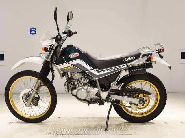 Yamaha SEROW 225-3
