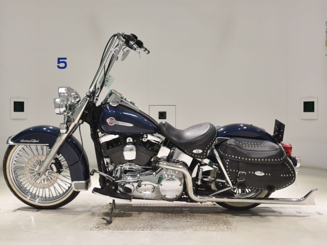 Harley-Davidson HARLEY FLSTC1450