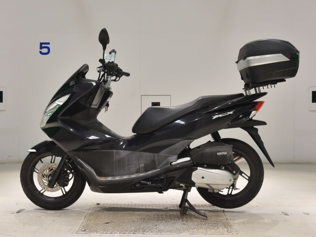 Honda PCX125-2