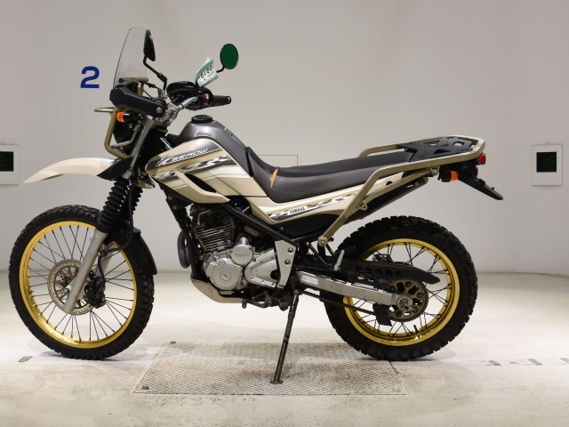 Yamaha SEROW 250-2