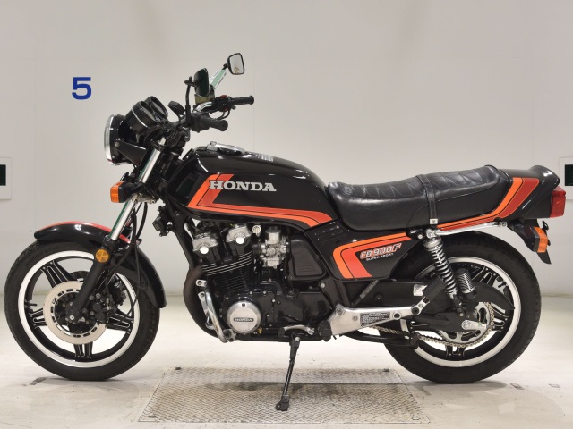 Honda CB900F