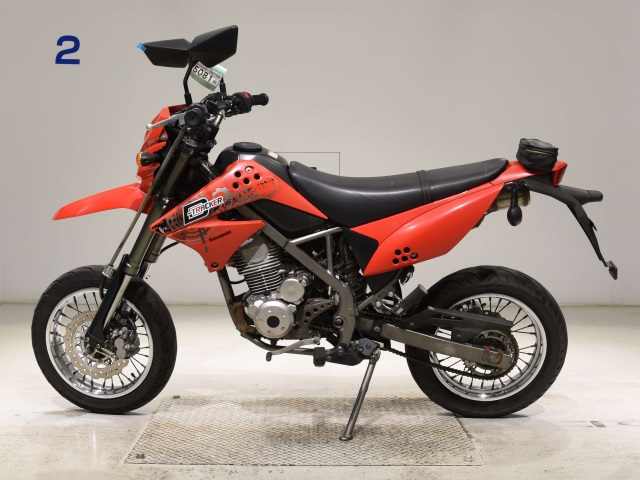 OTHER D TRACKER 125