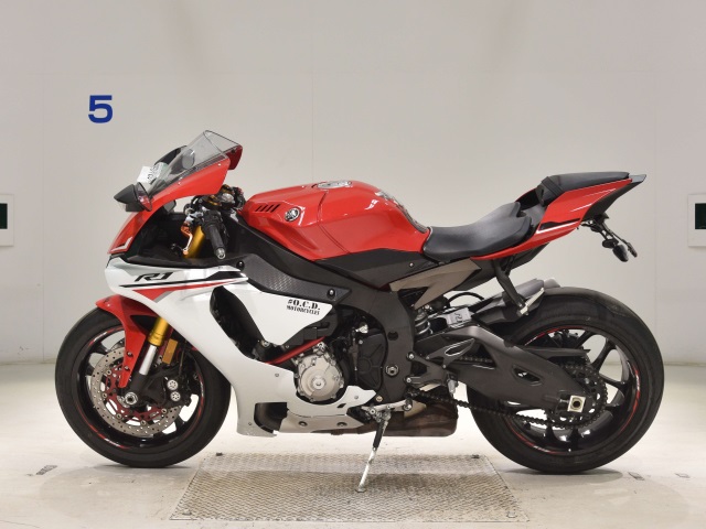 Yamaha YZF-R1