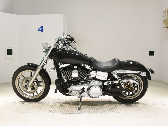 Harley-Davidson HARLEY FXDL1580