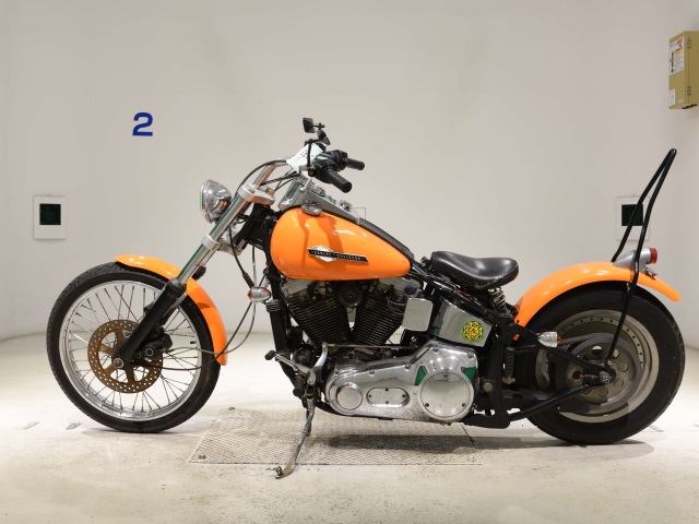 Harley-Davidson HARLEY FXSTC1340