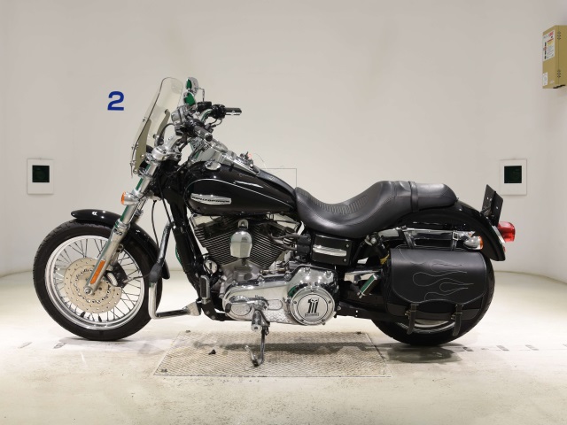 Harley-Davidson HARLEY FXDC1580