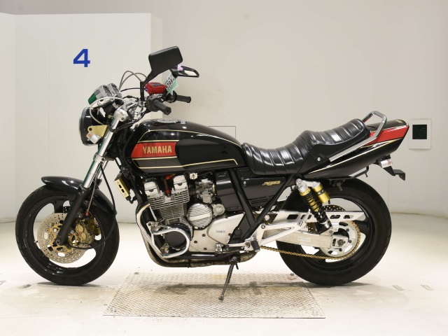 Yamaha XJR400R-2