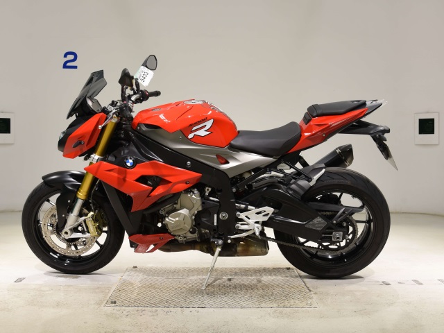 BMW BMW S1000R