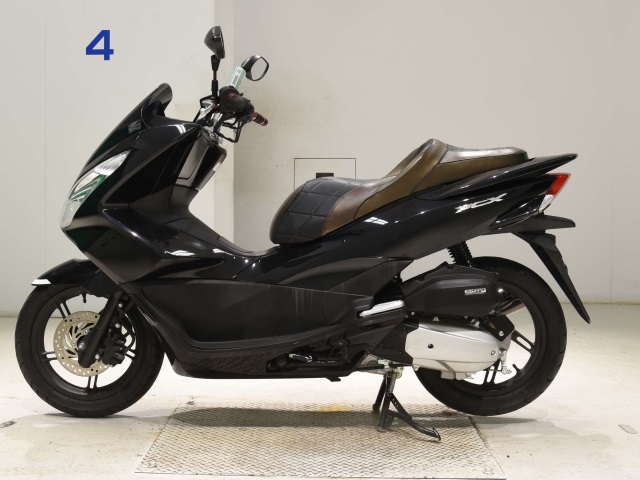 Honda PCX125-2