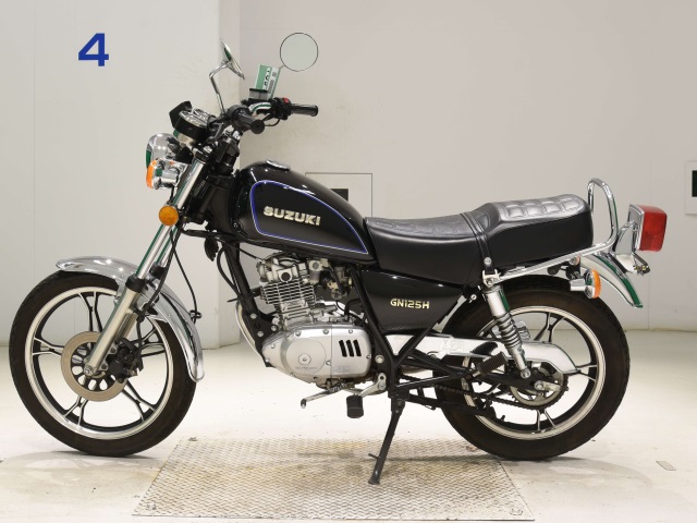 Suzuki GN125H